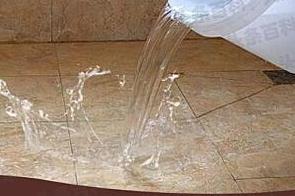 延寿漏水维修 免砸砖防水材料该如何施工